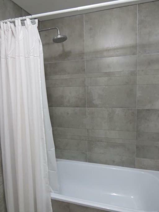 Appartement Departamento En Torre De Alta Categoria Con Amenities Excelente Ubicacion En Recoleta à Buenos Aires Extérieur photo